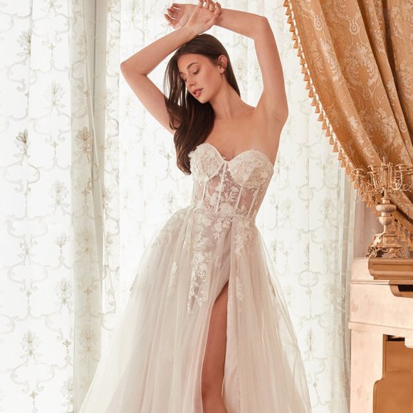NEW SLEEVELESS STRAPLESS WEDDING A-LINE DRESS EMBROIDERED WITH LACE AL A1089W